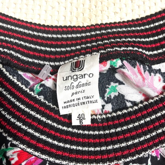 Emmanuel Ungaro Vintage Ladies floral top 1980s ribbed neckline and sleeve cuffs - Picture 5 of 7